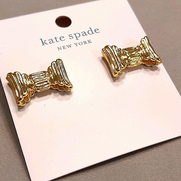 NEW Kate Spade All Wrapped Up Bow Studs in Gold - Picture 6 of 11